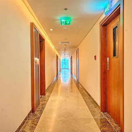 The Sterling Paradise Dubai Exterior photo