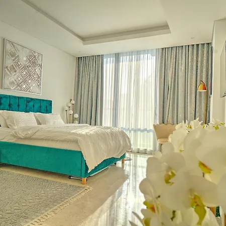 The Sterling Paradise Dubai Exterior photo