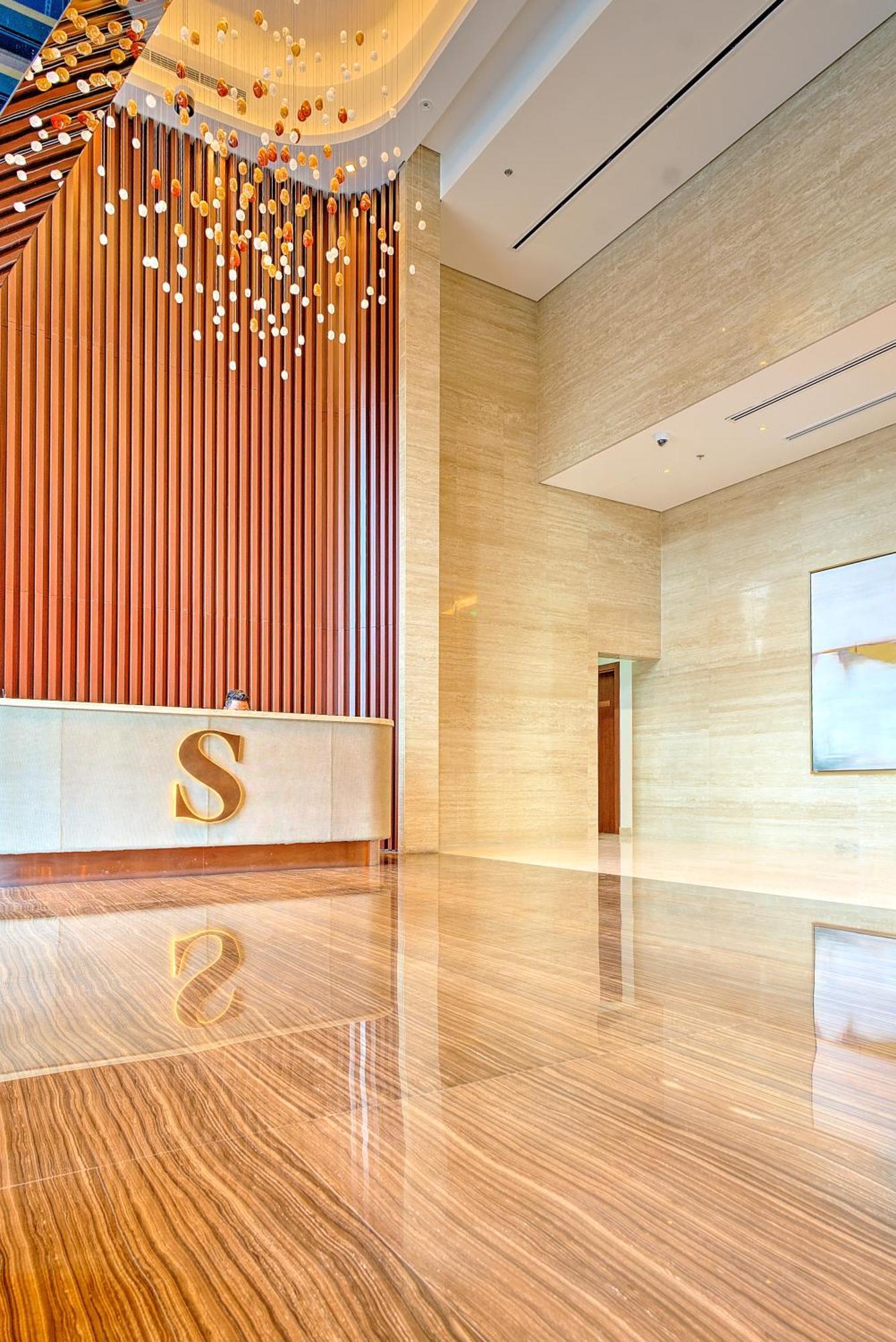 The Sterling Paradise * Dubai
